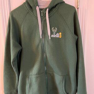 Mens Full Zip Milwaukee Bucks Hoodie Size L